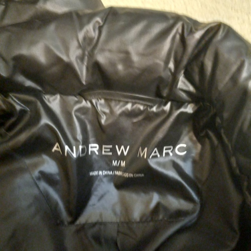 Andrew Marc Puffer Jacket Women's Size M - Picture 3 of 3